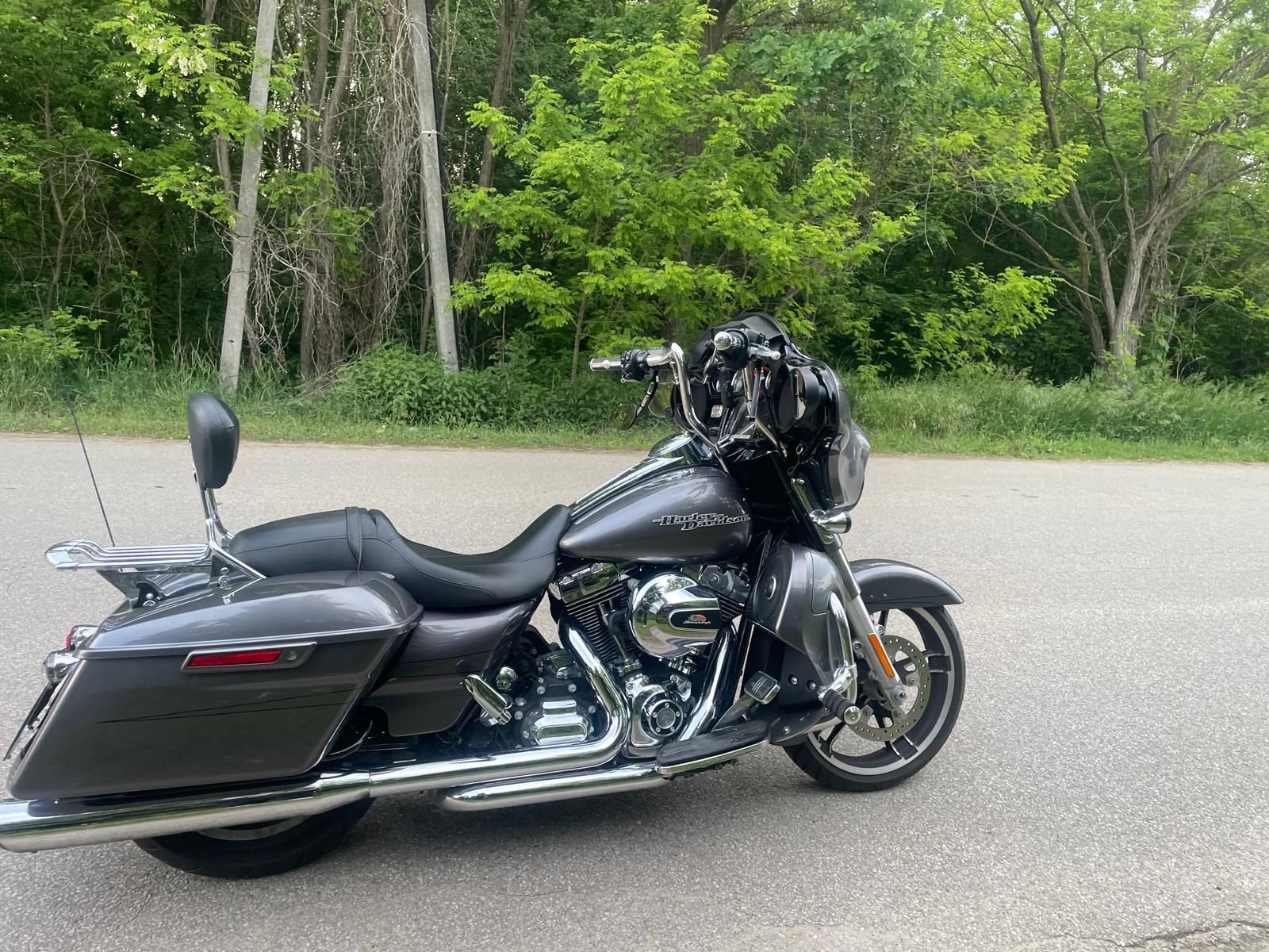 Harley Davidson STREET GLIDE FLHXS